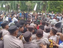 Aksi Massa Mahasiswa Terkait Penolakan Pengesahan Revisi UU Pilkada, Keputusan MK Di Kalbar Berjalan Aman dan Damai