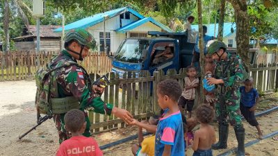Satgas Pamtas Kewilayahan RI – PNG Yonif 642/Kps Semakin Dekat Dengan Masyarakat 
