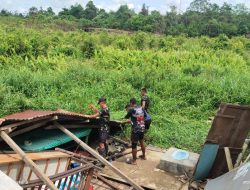 Bahu-Membahu Bersama, Satgas Pamtas Yonzipur 5/ABW Ringankan Kesulitan Warga binaan
