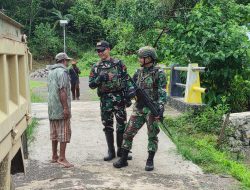 Satgas Yonif 642/Kps Pererat Tali Silaturahmi Dengan Masyarakat Kampung Bofuwer 