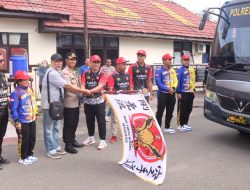 Kapolres Bengkayang Pimpin Pelepasan Atlet PB. DTK Gokasi Polres Bengkayang untuk Mengikuti Kejuaraan Karate Singbebas Open 2025