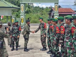 Pererat Sinergi, CO 9 Rejimen TDM Laksanakan Kunjungan Kerja ke Kotis Nanga Badau Satgas Yonzipur 5/ABW