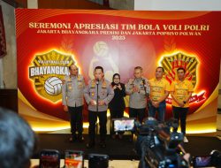 Kapolda Kalbar Bawa Tim Voli Bhayangkara Presisi Raih podium Juara Pro liga 2025