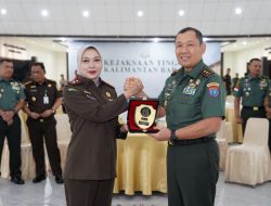Sinergi Jaga Stabilitas Keamanan dan Penegakkan Hukum, Pangdam XII/Tpr Teken Kerja Sama Dengan Kejati Kalbar