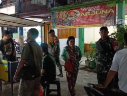 BABINSA KORAMIL 1204-02/SEKAYAM LAKUKAN PATROLI MALAM BERSAMA WARGA DI KECAMATAN SEKAYAM