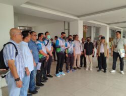 Sidang Lapangan Gedung SMA Mujahidin Digelar, Herman Hofi Soroti Kesesuaian Dakwaan dengan Fakta Fisik