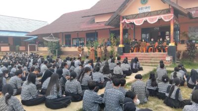Antusias! 379 Siswa SMAN 1 Kayan Hilir Terima Penyuluhan Satgas TNI