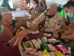 Hadir di Tengah Krisis: Polda Kalbar Gelar Bakti Kesehatan dan Salurkan Air Bersih Bagi Warga