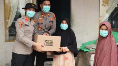 Karhutla Jadi Perhatian, Serdik Sespimmen Polri Sasar Tiga Desa di Sambas Hingga Bagikan Masker dan Air Bersih