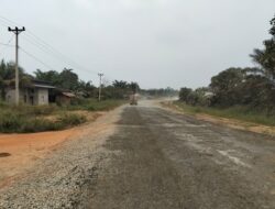 Diduga Bermasalah, Proyek Jalan Sp. Balai Karangan–Rasau I Masuk SCM III, Deviasi -17,78 Persen